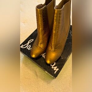 Sam Elderman Gold Boa Ankle Boot Size 8 1/2